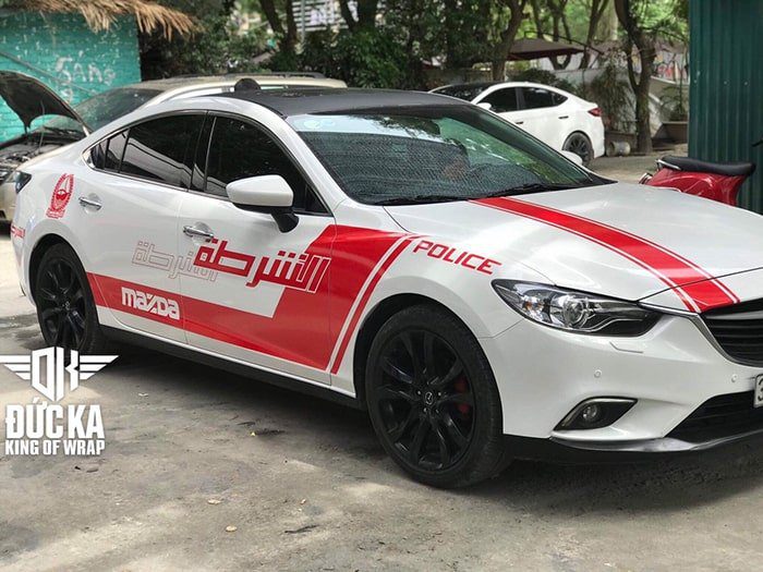 Tem xe Mazda 6 - Dubai police