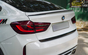 Film dán đèn khói nhạt ô tô BMW X6