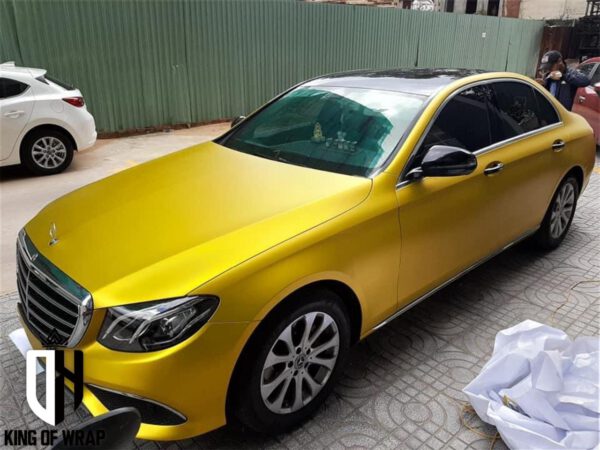 Decal Đổi Màu Vàng Dubai Mercedes giá rẻ