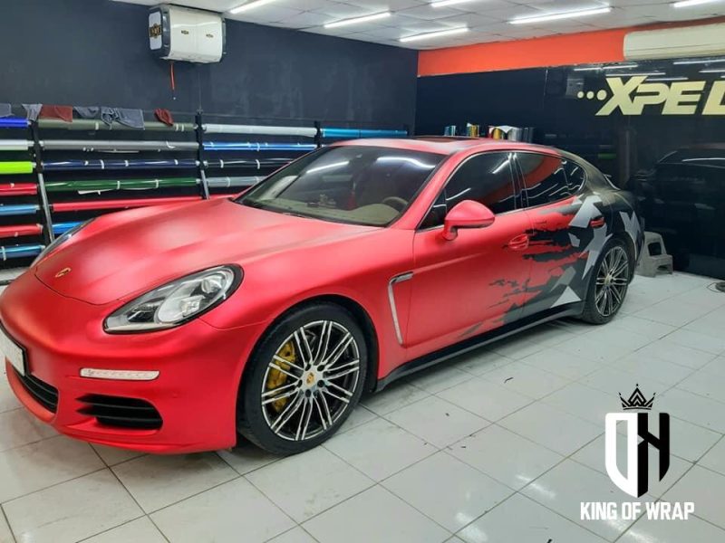 Dán tem xe ô tô tại Hà Nội Porsche