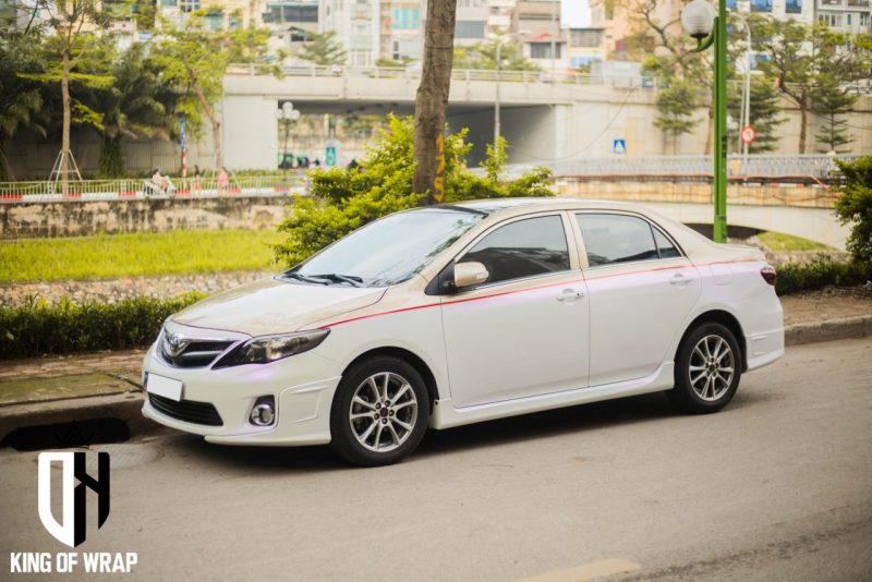 Dán đổi màu xe ô tô Toyota