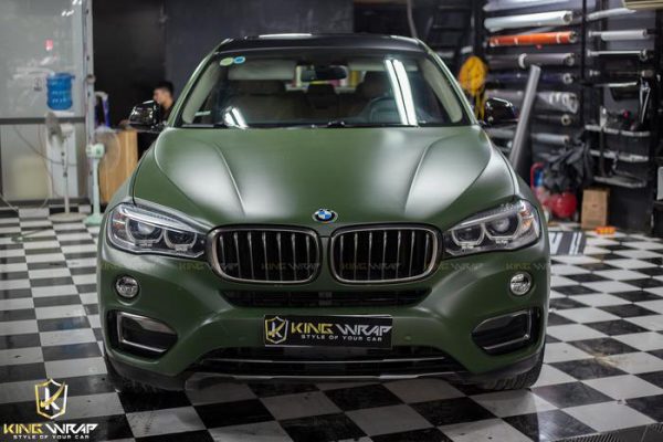 Mẫu dán decal đổi màu xe oto BMW tại Bắc Giang 3