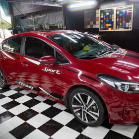 Dán decal tem xe oto KIA CERATO đẹp giá rẻ