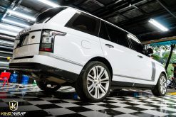 Dán decal đổi màu Range Rover đen sang trắng CG02 Sh