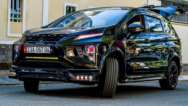 Màu xe Mitsubishi Xpander màu đen 2023 Hình ảnh  Giá bán
