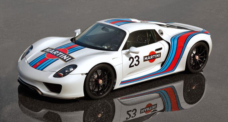 Tem đấu Martini cho Porsche