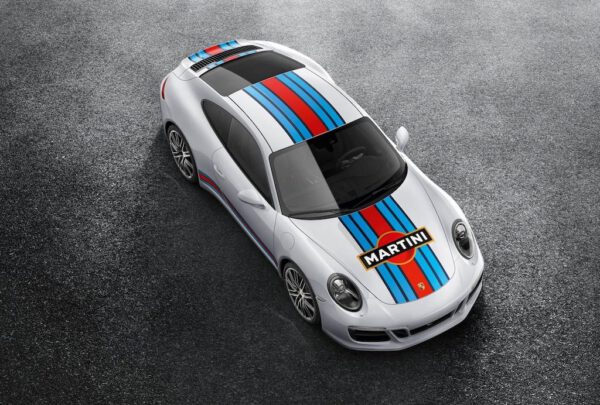 Tem đấu Martini xe Porsche đẳng cấp 3