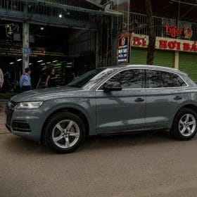 Audi Q5 doi mau trang sang xam xi mang CG03HD 2