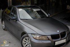 Dán decal đổi màu oto BMW xám lông chuột