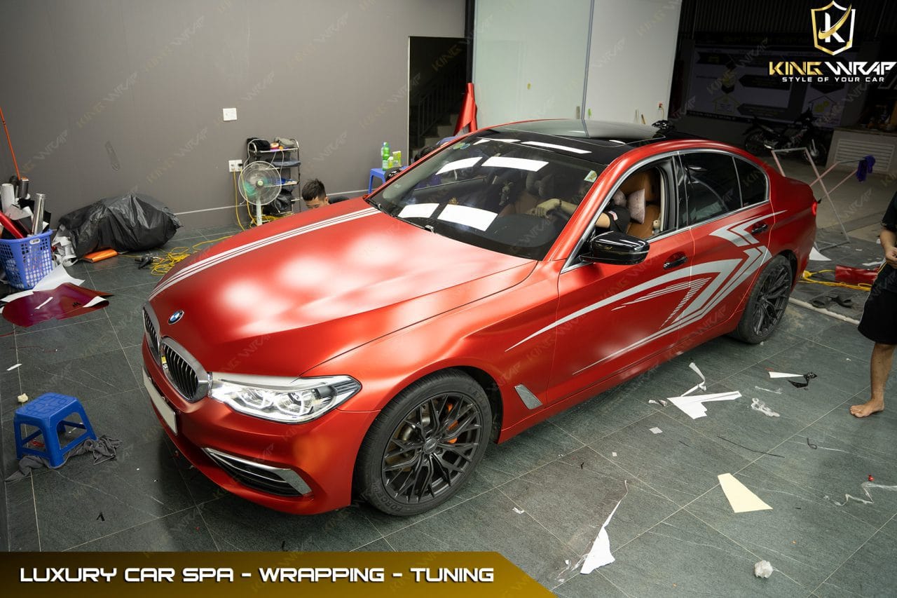 BMW-530i-doi-mau-do-li-teckwrap-VCH401s-1.jpg