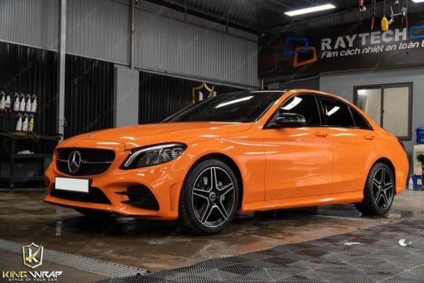 Dán đổi màu cam bóng Mercedes C300 Dán đổi màu cam bóng Mercedes C300