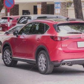 Dán decal đổi màu oto sang Đỏ Lì đậm chất thể thao 4 Cx 5 doi mau sang do mo teckwrap vch401s 1.jpg