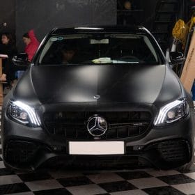 E200 doi mau xanh sang den mo teckwrap CM01 5