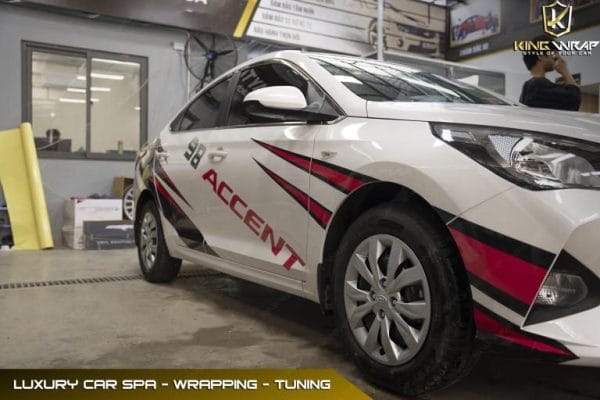 Dán tem thể thao xe Hyundai Accent Dán tem thể thao xe Hyundai Accent