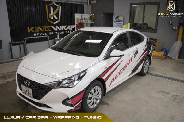 Dán tem thể thao xe Hyundai Accent Dán tem thể thao xe Hyundai Accent