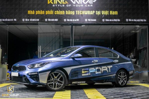 Tem dán xe ô tô thể thao: Các mẫu tem đẹp, cá tính và xu hướng mới