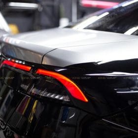 Lux a doi mau maybach den bac 2