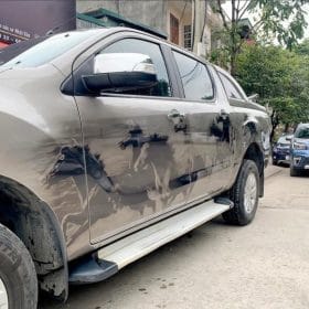 Mazda bt50 len tem chum3
