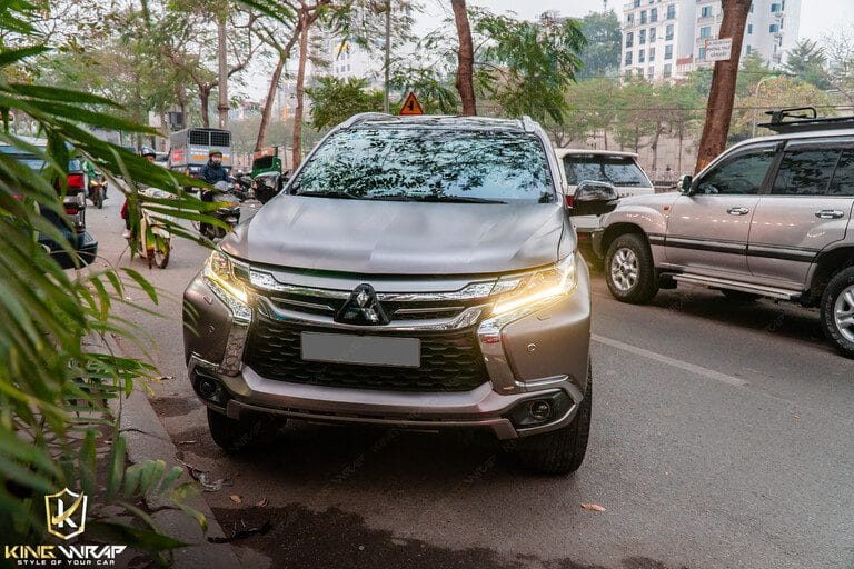 Pajero-doi-mau-xam-bong-sang-xam-mo-teckwrap-ech02-2.jpg