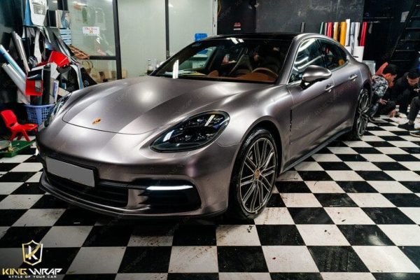 Dán decal đổi màu xám mờ xe Porsche Panamera 