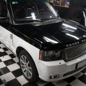 Dán decal đổi màu ô tô tại Cầu Giấy Range Rover 4 Range Rover Evoque maybach den bong teckwrap CG01 5