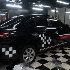 Nissan Sunny dán tem xe oto đẹp giá rẻ 3 Sunny tem suon2