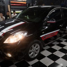 Nissan Sunny dán tem xe oto đẹp giá rẻ 2 Sunny tem suon3