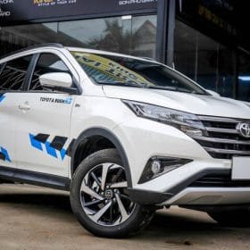 Tem suon Toyota Rush 4