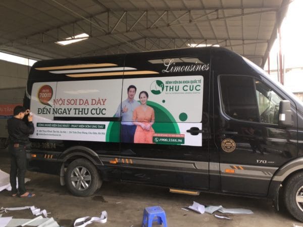 Dịch vụ dán quảng cáo trên xe ô tô tại Hà Nội 36 benh vien thu cuc e1593354315705