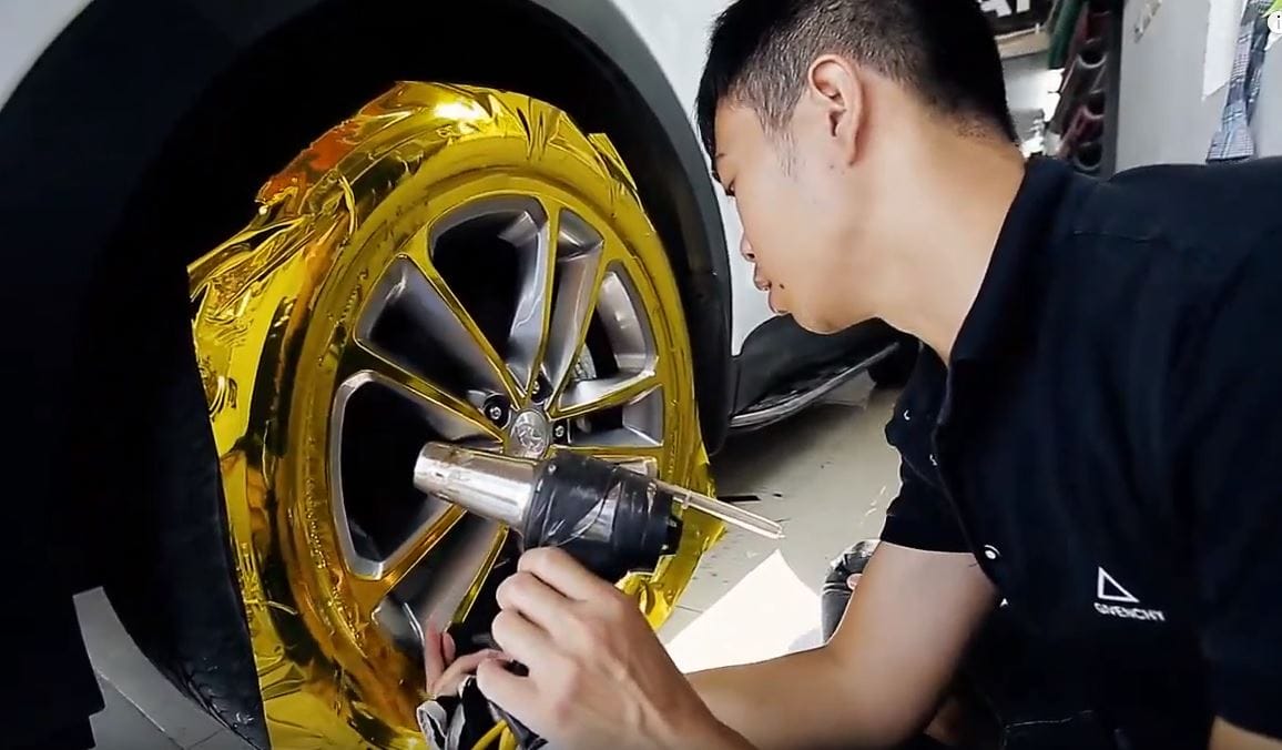 Dán decal trang trí chrome mạ vàng ô tô 1 dan decal crom ma vang trang tri oto min