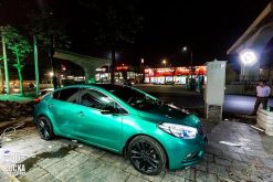 Dán decal đổi màu ô tô Kia K3 - Xanh ngọc bích Glossy