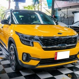 Dán đổi màu ô tô Seltos trắng sang vàng TeckWrap CG12 HD 1 dan doi mau o to kia Seltos 2