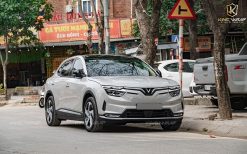 Dán Đổi Màu Ô Tô VinFast VF8 Màu Xi Măng Crayon Porsche