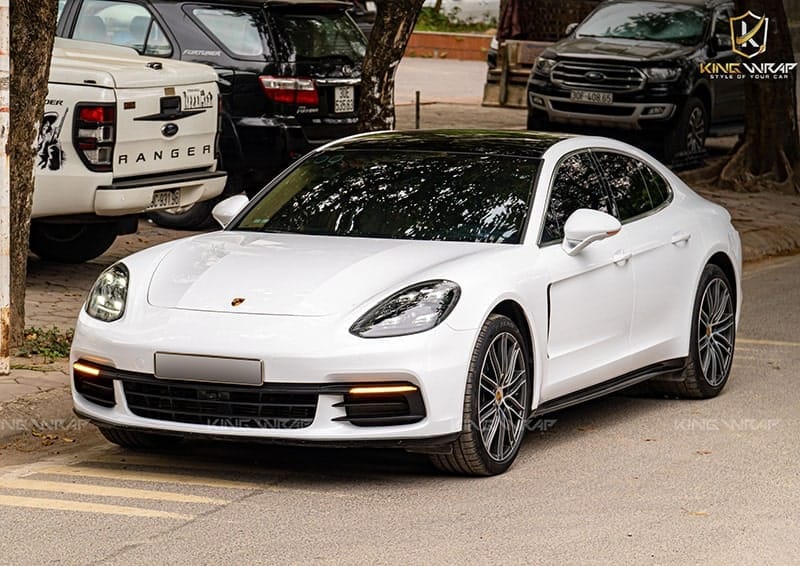 Dán đổi màu trắng Porsche