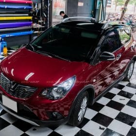 Dán đổi màu ô tô Vinfast Fadil sang màu đỏ tại Kingwrap 1 dan doi mau vinfast fadil 1