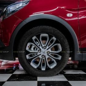 Dán đổi màu ô tô Vinfast Fadil sang màu đỏ tại Kingwrap 4 dan doi mau vinfast fadil 7