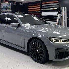 Dán đổi màu xám xi măng ô tô BMW 3 dan doi mau xam ximang bmw 2 min e1690788666544