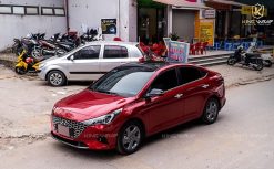 Dán nóc xe ô tô Accent