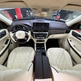 Dọn nội thất ô tô: Giữ khoang xe luôn sạch, bền bỉ vượt trội