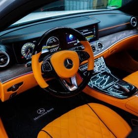 doi mau noi that mercedes e200 cam hermes ha noi