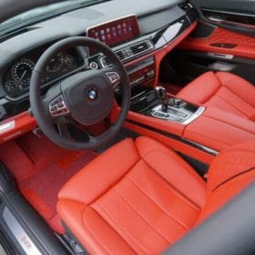 doi mau noi that oto bmw hanoi 1 e1718334004603