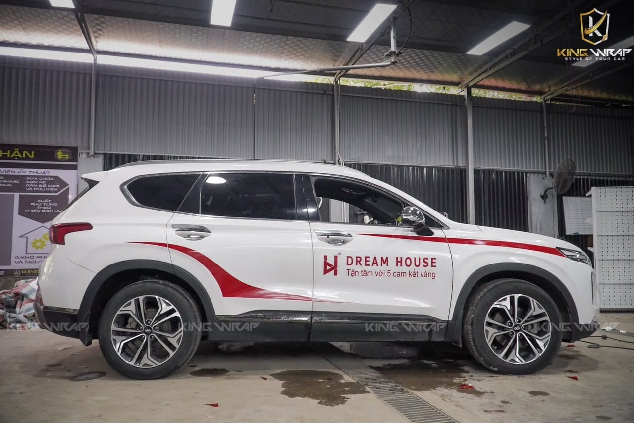 thiet-ke-tem-logo-dan-quang-cao-len-xe-oto-1-min.jpg thiet-ke-tem-logo-dan-quang-cao-len-xe-oto-1-min.jpg