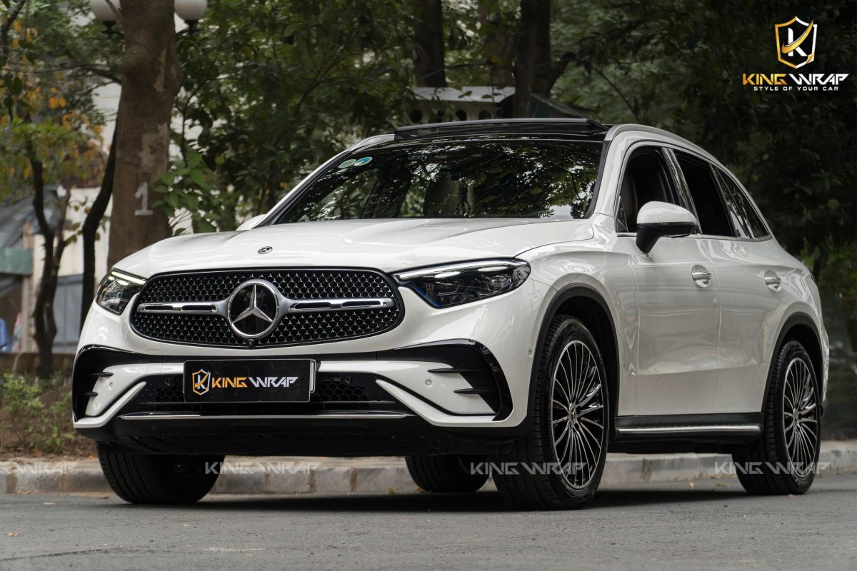 Dán PPF ô tô tại Hồ Chí Minh: Bảo vệ sơn xe chuyên nghiệp 7 dan ppf mercedes glc300 03