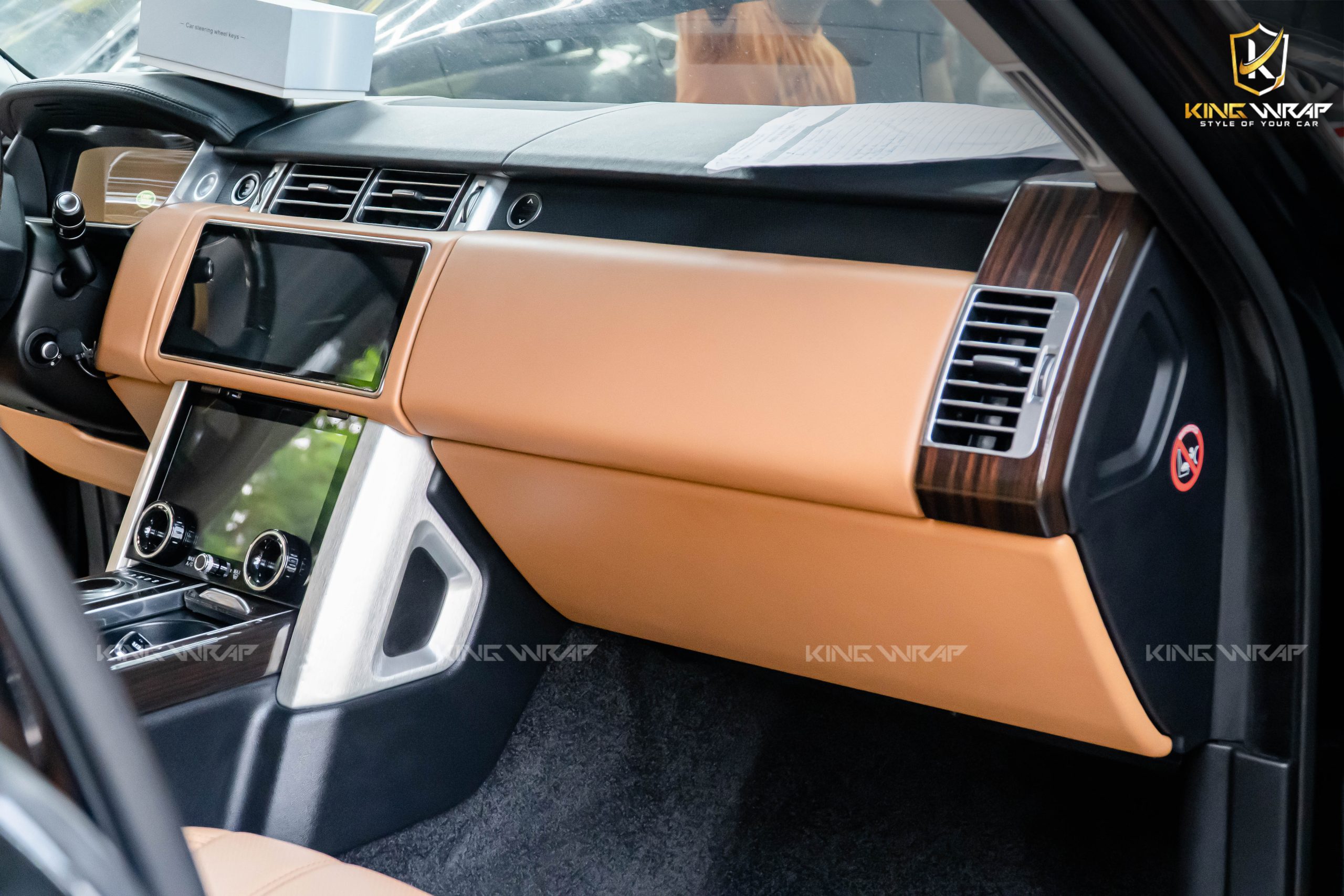 Bọc Da Nội Thất Ô Tô Range Rover - Nâng Tầm Đẳng Cấp Bọc Da Nội Thất Ô Tô Range Rover - Nâng Tầm Đẳng Cấp