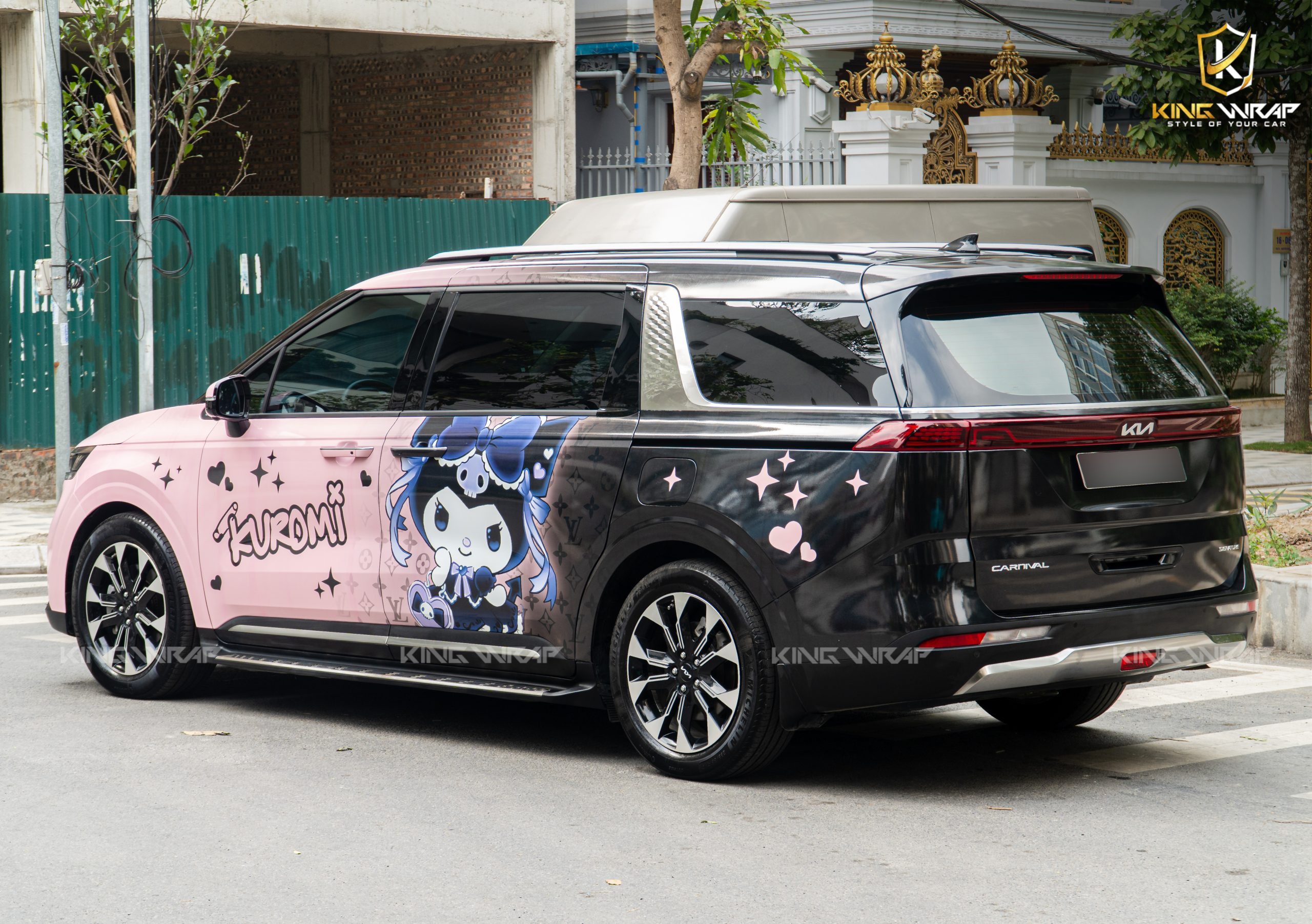 Thiết Kế Tem Xe Ô Tô: Thể Hiện Cá Tính Riêng - Độc Nhất!