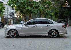 Địa chỉ dán decal ô tô uy tín tại Nghệ An