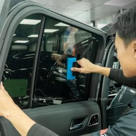 Dán Phim Cách Nhiệt Ô Tô Ở Hà Nội: Dịch Vụ Chuyên Nghiệp