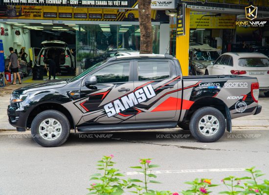 Tem dán xe ô tô thể thao: Các mẫu tem đẹp, cá tính và xu hướng mới