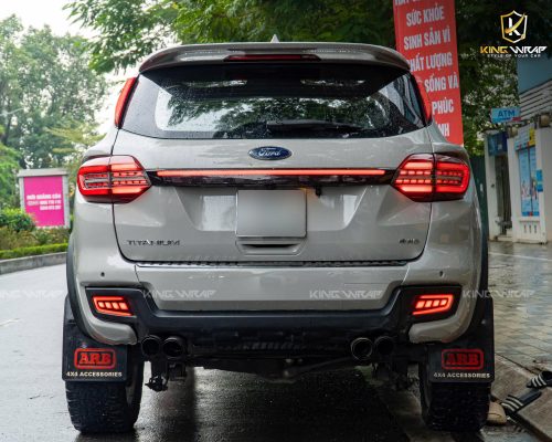 Dán đổi màu Ford Everest xám xi măng cá tính, mạnh mẽ Dán đổi màu Ford Everest xám xi măng cá tính, mạnh mẽ