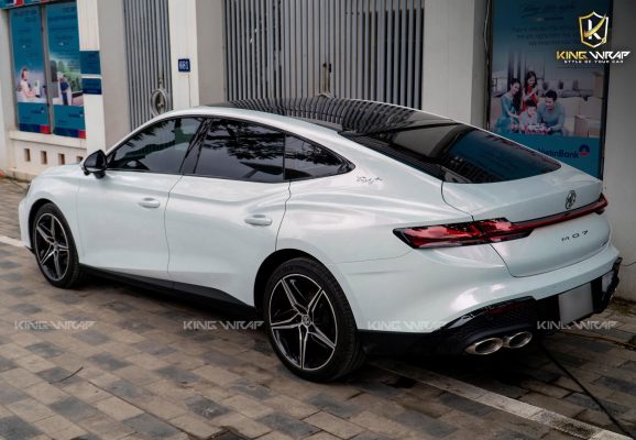 Dán Đổi Màu Trắng Ánh Hồng MG7 – Bứt Phá Phong Cách